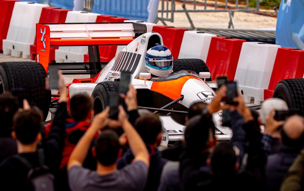 mclaren_racing_main