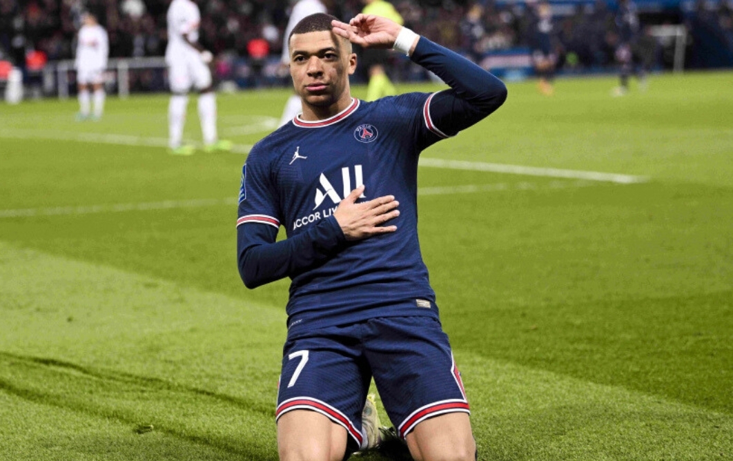 mbappe_celebration