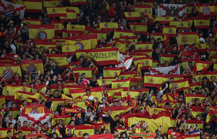 spain-national-team-crowd