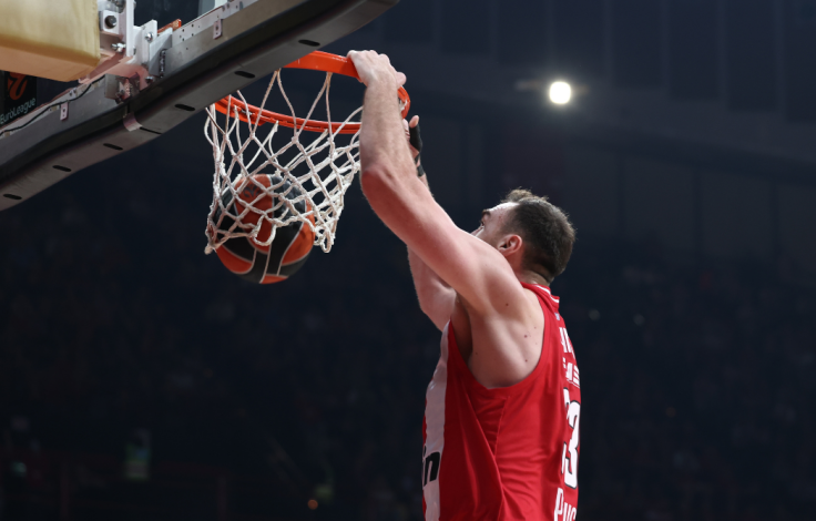 milutinov-oly-euroleague
