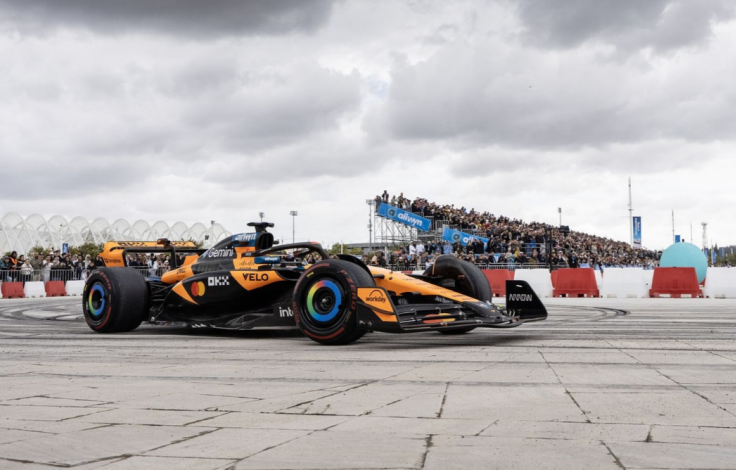 mclaren_live_in_athens_showcar_oaka
