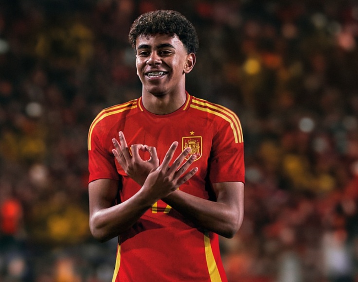 lamineyamalspaineuro2024__1_