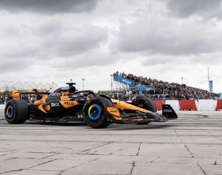 mclaren_live_in_athens_showcar_oaka