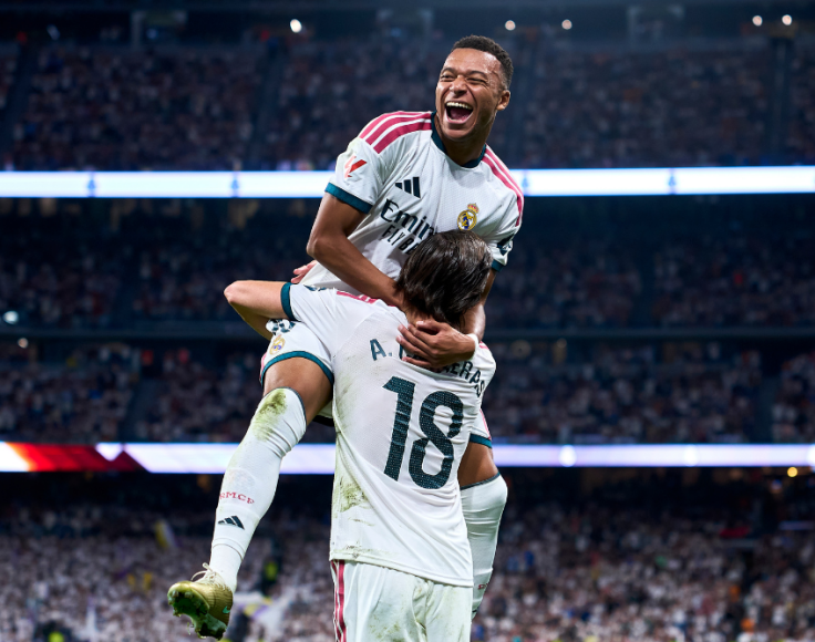 alvaro_carreras_kylian_mbappe
