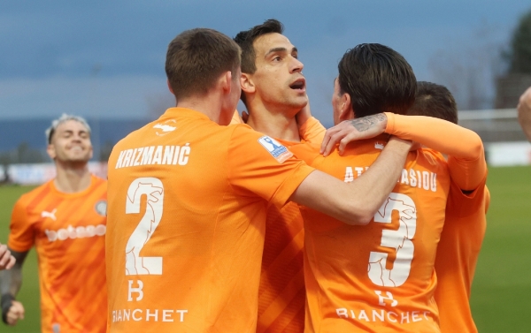 levadeiakossuperleague__11_