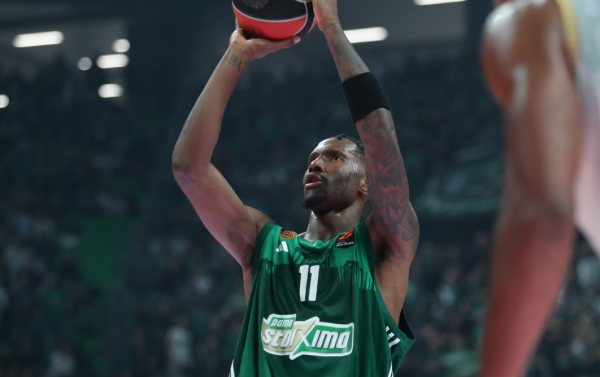 hayes_davis_pao_euroleague