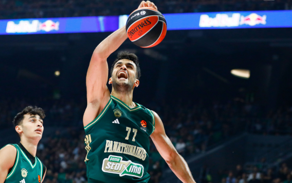 panathinaikosbceuroleague25-16yurtseven