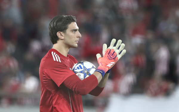 olympiacossuperleaguetzolakis